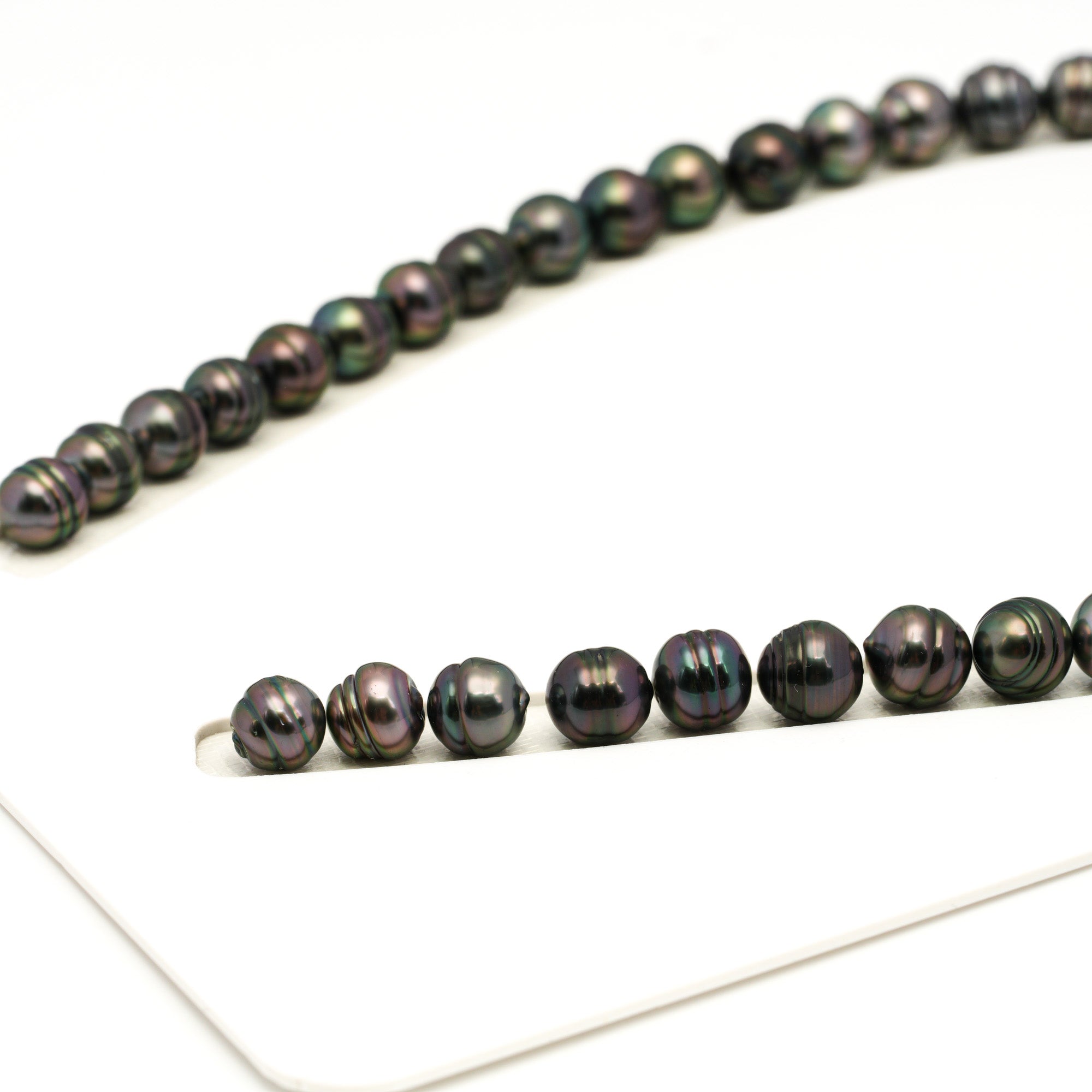 44pcs Green Cherry 8-10mm - CL AAA Quality Tahitian Pearl Necklace NL1740 TH5