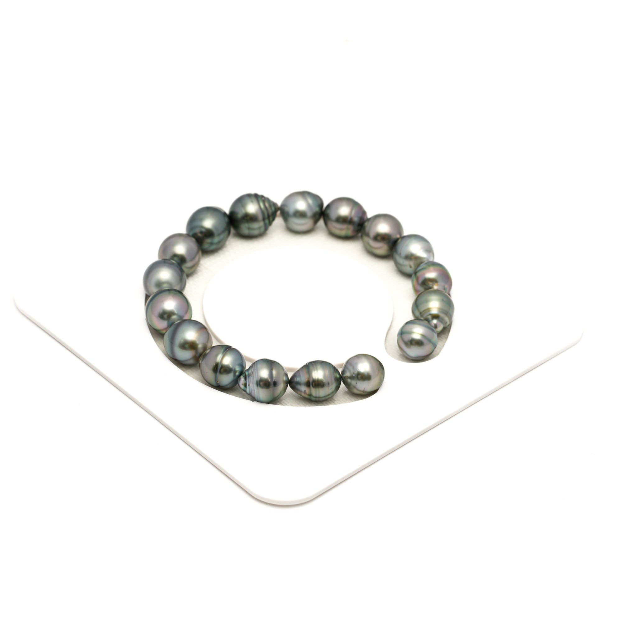 17pcs Light Green 9-10mm - CL/SB AAA/AA Quality Tahitian Pearl Bracelet BR2358 TH5