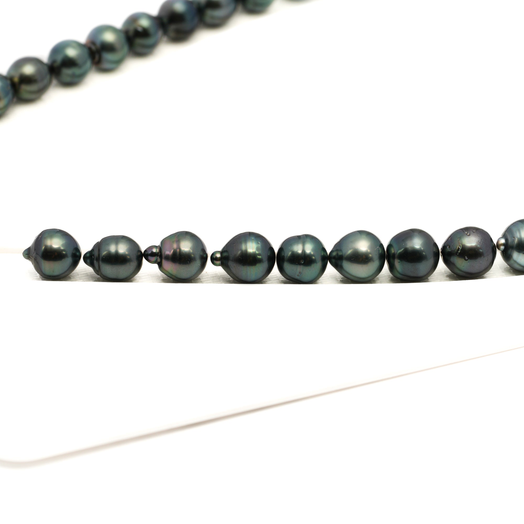 41pcs Dark Green 8-11mm - CL/SB AAA/AA Quality Tahitian Pearl Necklace NL1774 LP1