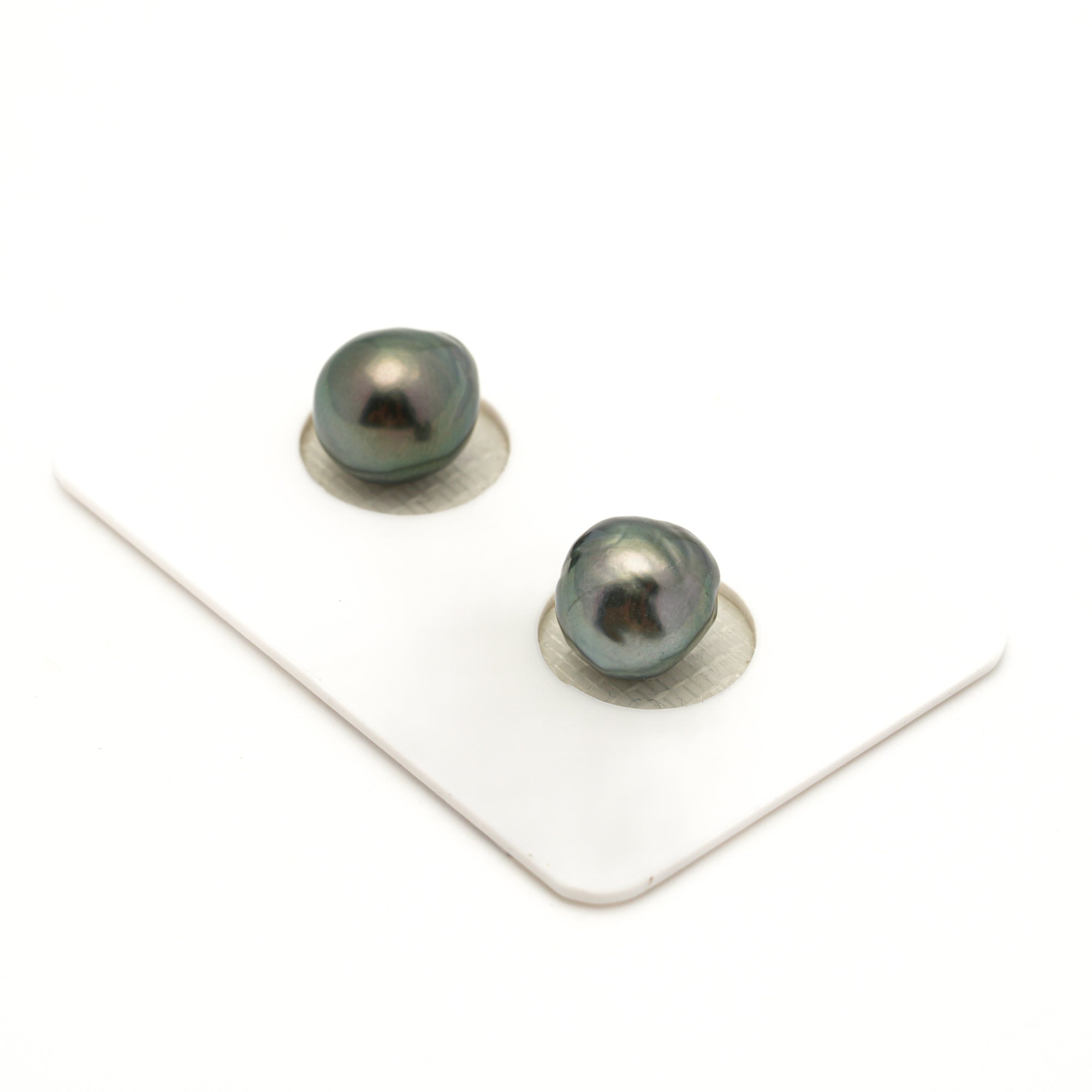 2pcs "Mid Luster" Green 9.1-9.5mm - BQ AAA Quality Tahitian Pearl Pair ER1951 LP4