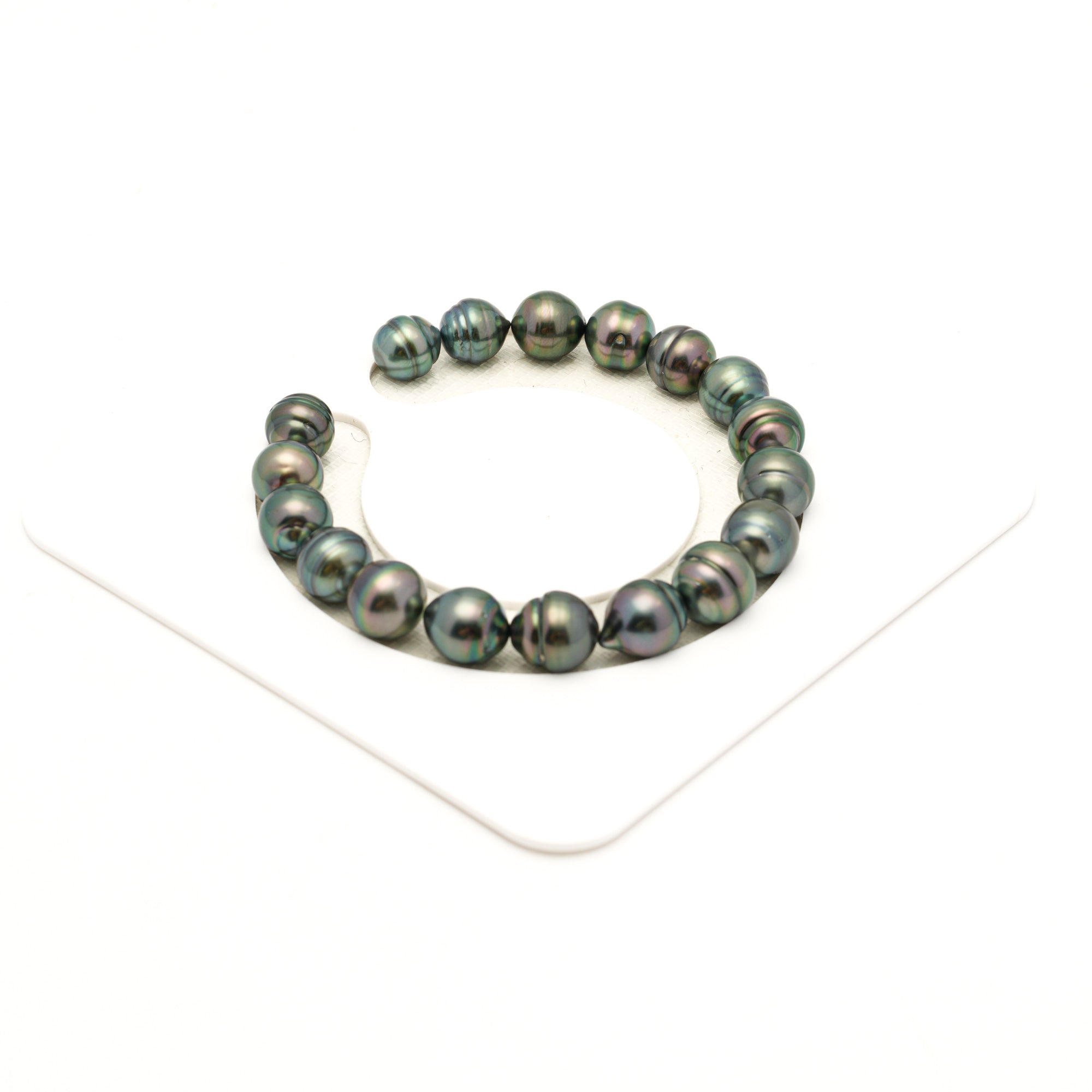 18pcs "Mid Luster" Green 8-10mm - SB/CL AAA/AA Quality Tahitian Pearl Bracelet BR2525 LP4