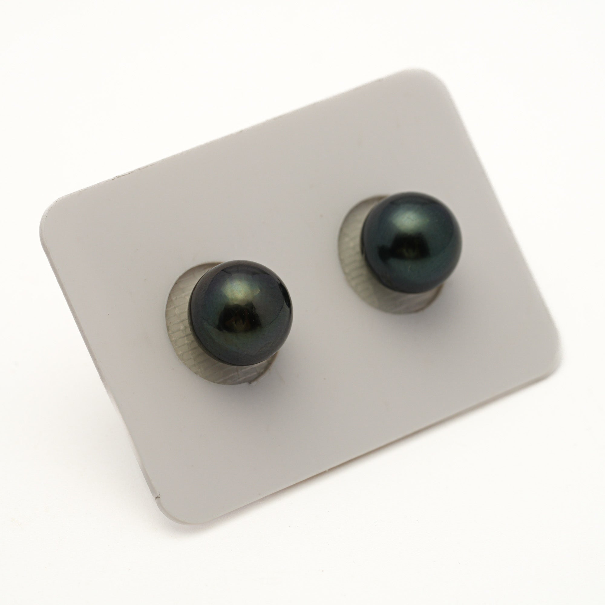 Tahitian Pearls CMWPEARLS