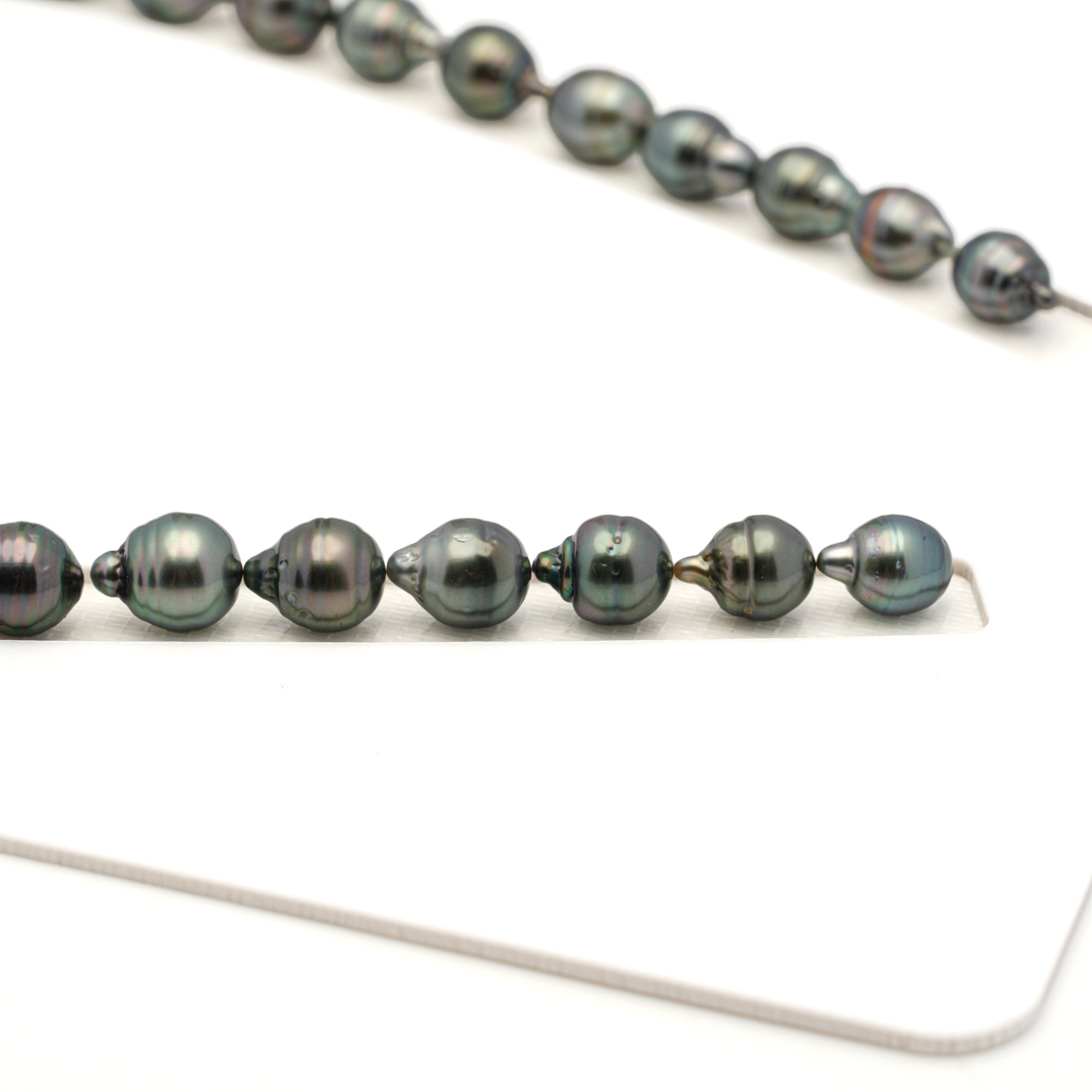 36pcs Green 8-10mm - SB/CL AAA/AA Quality Tahitian Pearl Necklace NL1796 LP4