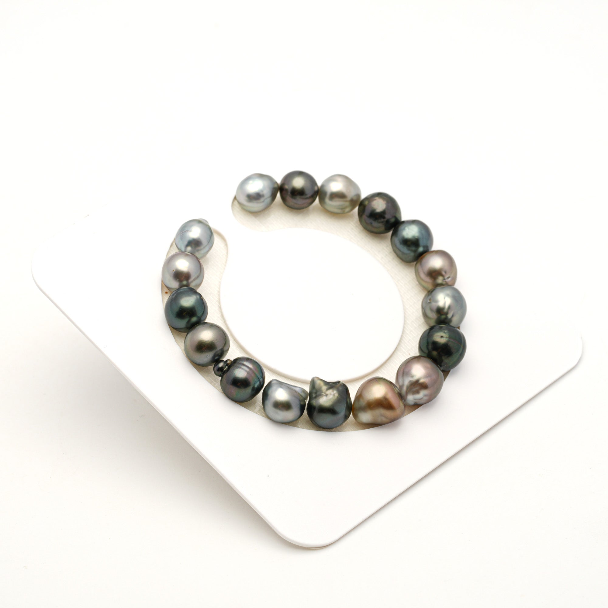 17pcs Multicolor 9-11mm - BQ AAA/AA Quality Tahitian Pearl Bracelet BR2531 LP4
