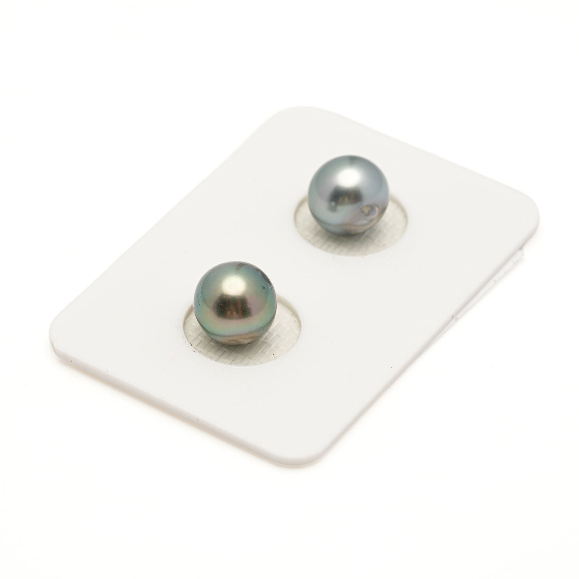 2pcs Light Green 8.6-8.8mm - SR/NR AAA/AA Quality Tahitian Pearl Pair ER1967 LP3