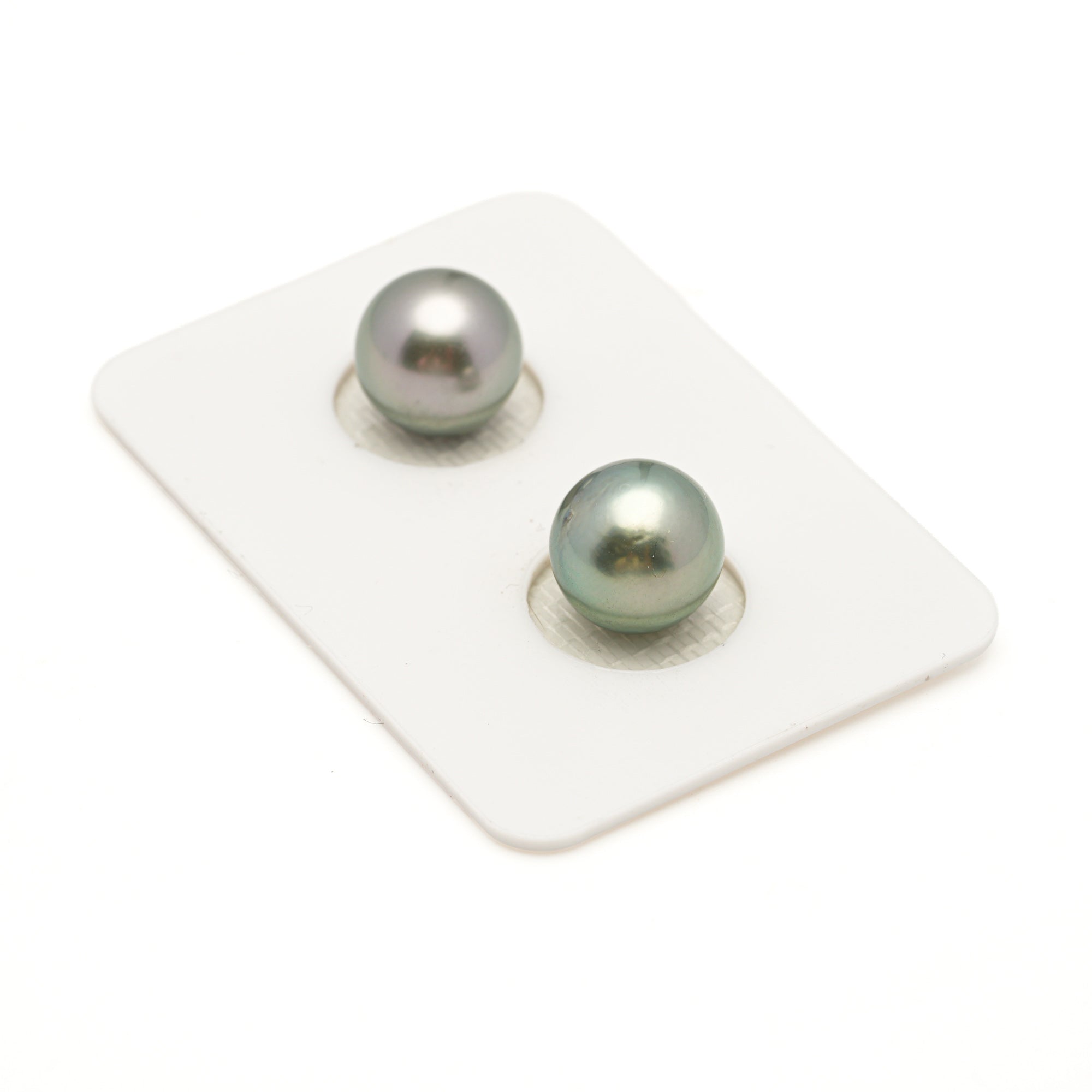 2pcs "High Luster" Light Green 9.6-9.7mm - NR AAA/AA Quality Tahitian Pearl Pair ER1975 LP3
