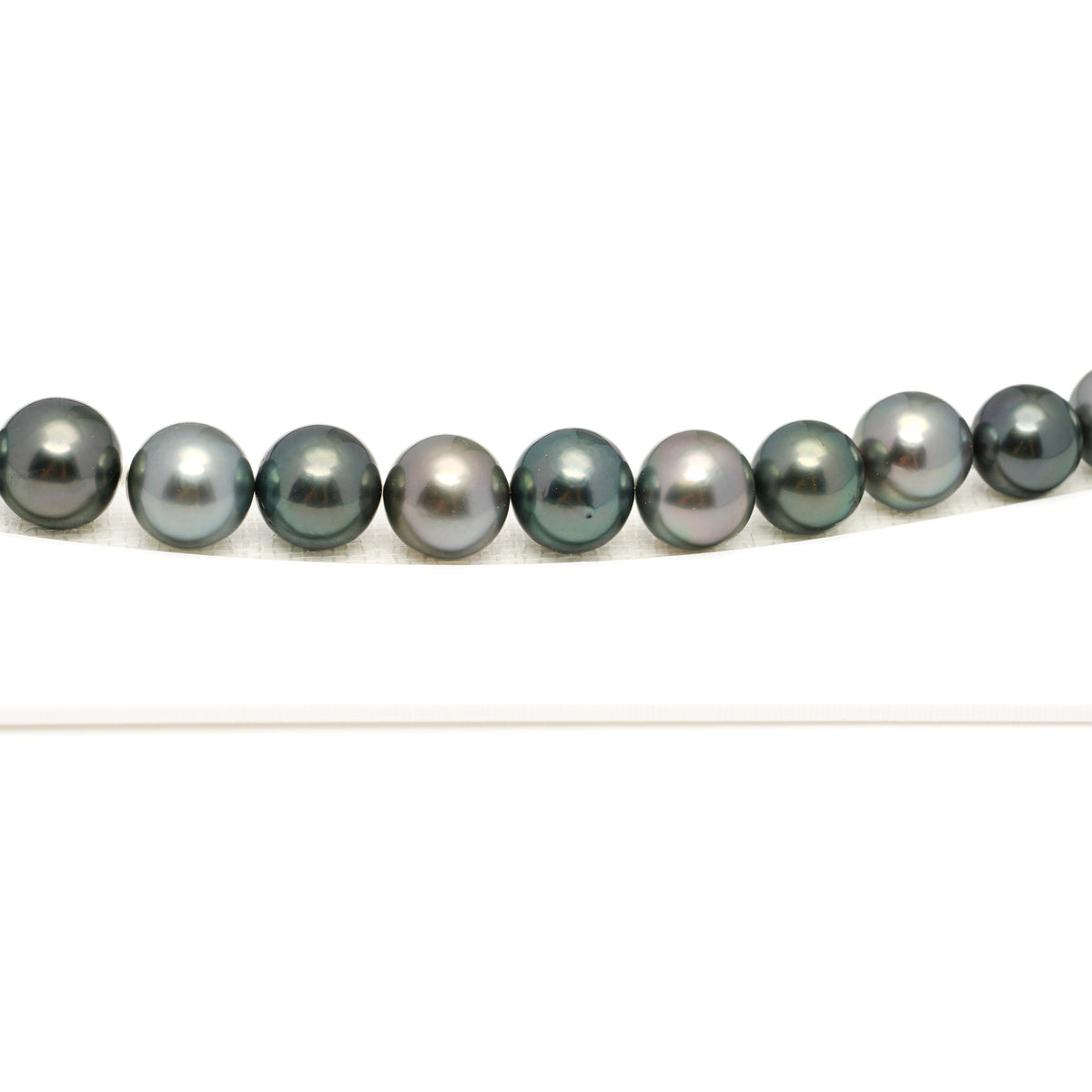 48pcs Green 8-9mm - SR/NR AAA/AA Quality Tahitian Pearl Necklace NL1801 LP5