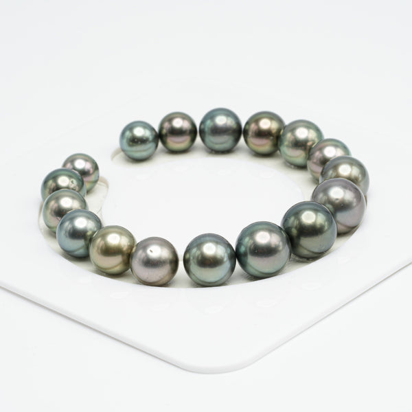 17pcs Green Mix 8-11mm - RSR AAA/AA Quality Tahitian Pearl Bracelet BR1641