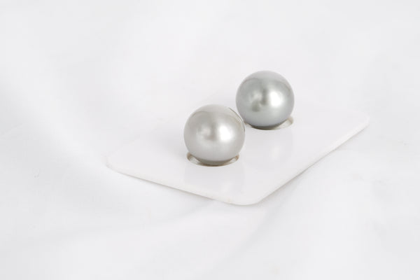 Silver Grey Matched Pair - Round 12.1mm TOP/AAA quality Tahitian Pearl - Loose Pearl jewelry wholesale