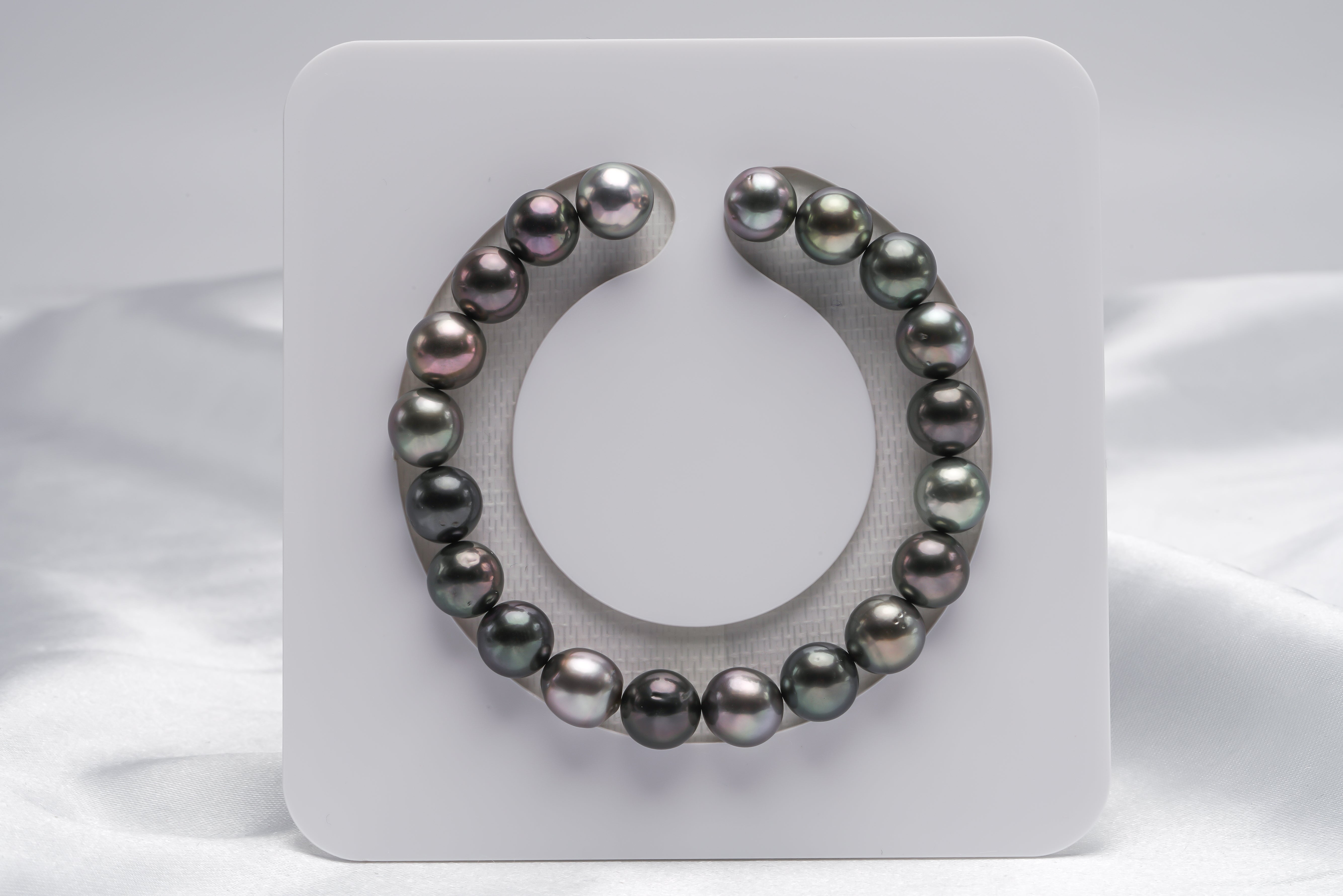 Tahitian Pearls 